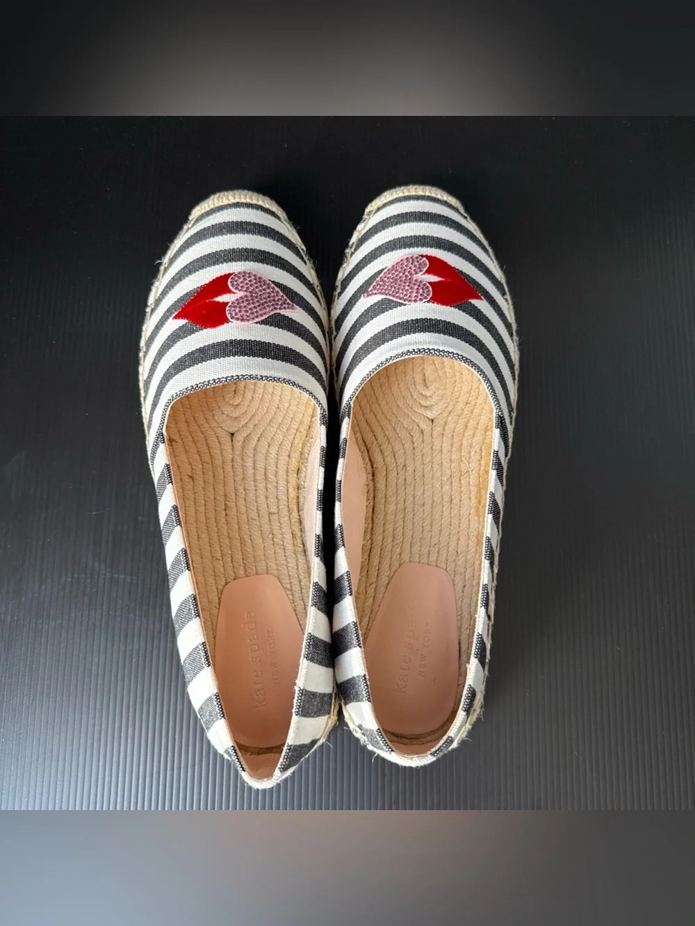 NIB Kate Spade Black White Gimlet Heart Lips Espadrille Shoes Women’s Size 9.5